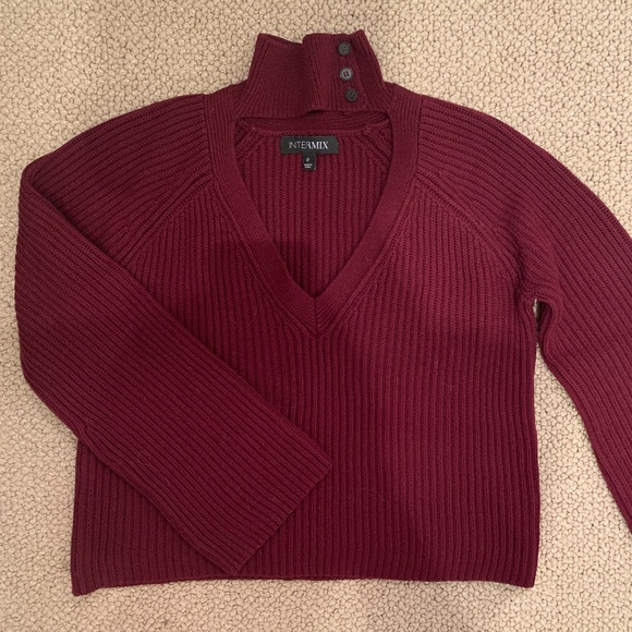 Intermix Burgundy Knit V-Neck - Picture 2 of 4